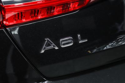 2024款 40 TFSI 豪华致雅型-外观-图片-有驾