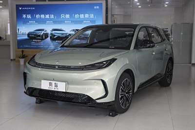 2025款 基础款-外观-图片-有驾