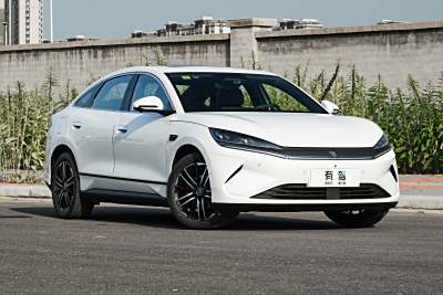 2025款 EV 545KM云辇型-外观-图片-有驾