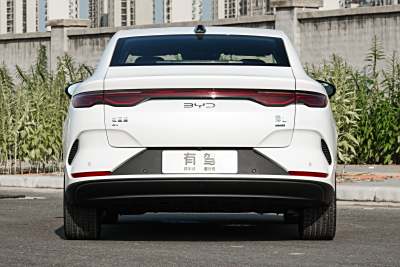 2025款 EV 545KM云辇型-外观-图片-有驾