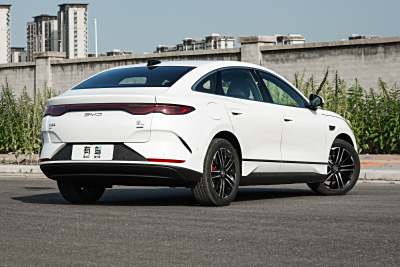 2025款 EV 545KM云辇型-外观-图片-有驾
