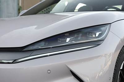 2025款 EV 545KM云辇型-外观-图片-有驾
