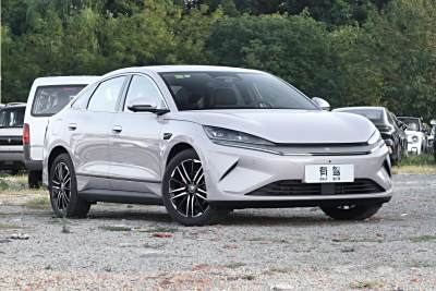 2025款 EV 545KM云辇型-外观-图片-有驾