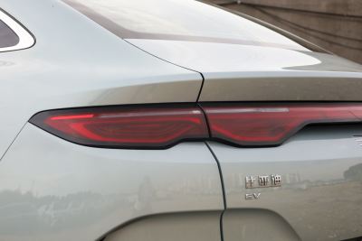 2025款 EV 545KM云辇型-外观-图片-有驾