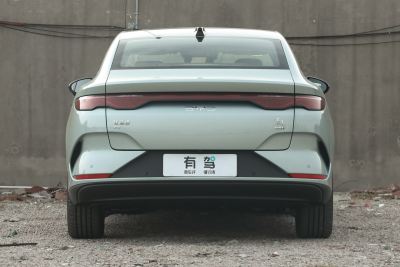 2025款 EV 545KM云辇型-外观-图片-有驾
