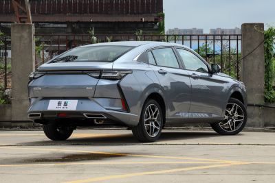 2026款 1.5L 自动尊贵型-外观-图片-有驾