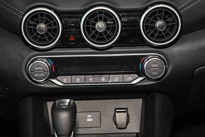 2023款 改款 1.6L CVT悦享版-内饰-图片-有驾