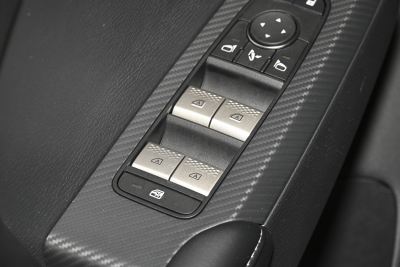 2023款 1.5T CVT四驱卓越版 5座-内饰-图片-有驾