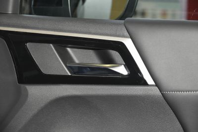 2023款 1.5T CVT四驱卓越版 5座-内饰-图片-有驾