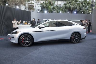 2025款 EV 四驱激光雷达旗舰型-外观-图片-有驾