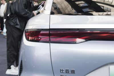 2025款 EV 四驱激光雷达旗舰型-外观-图片-有驾