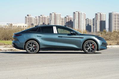 2025款 EV 四驱激光雷达旗舰型-外观-图片-有驾