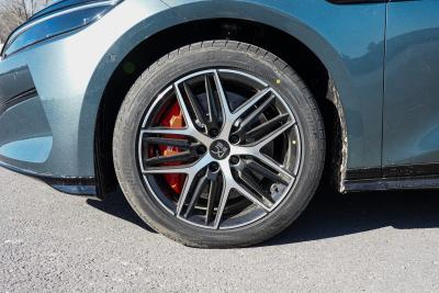 2025款 EV 四驱激光雷达旗舰型-外观-图片-有驾