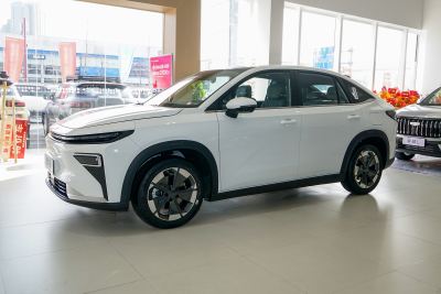 2026款 220km 长续航铂金增程智尊版-外观-图片-有驾