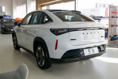 2026款 220km 长续航铂金增程智尊版-外观-图片-有驾