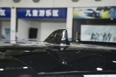 2022款 四驱高性能Premium版-外观-图片-有驾