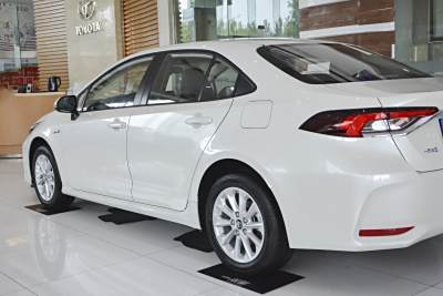 2021款 双擎 1.8L E-CVT精英版-外观-图片-有驾