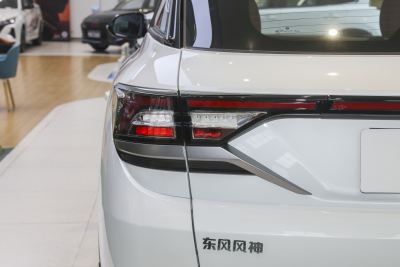 2023款 马赫版 1.5T DCT DF41-外观-图片-有驾