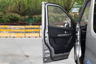 2023款 1.5L GDI精英型客车6/7座-内饰-图片-有驾