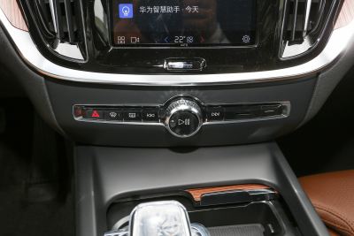 2025款 B4 智远豪华版-内饰-图片-有驾