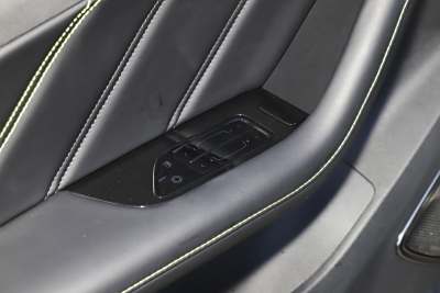 2023款 580 AWD-内饰-图片-有驾