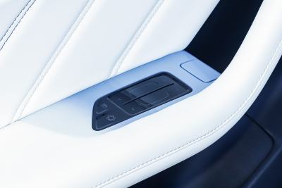 2023款 580 AWD-内饰-图片-有驾