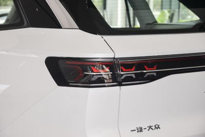 2024款 380TSI 四驱R-Line巡礼版-外观-图片-有驾