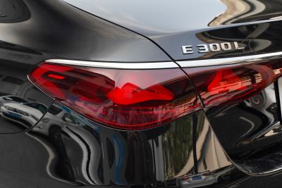 2025款 改款 E 300 L 豪华运动型-外观-图片-有驾