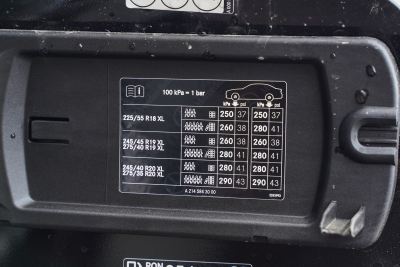 2025款 改款 E 300 L 豪华运动型-外观-图片-有驾