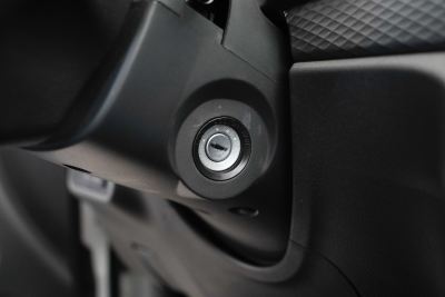 2019款 1.5L 330S 手动精典型厢式车 国VI-内饰-图片-有驾
