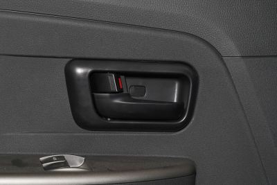 2019款 1.5L 330S 手动精典型厢式车 国VI-内饰-图片-有驾