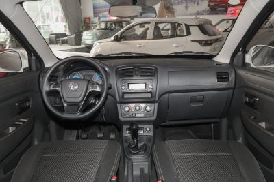 2019款 1.5L手动实用型I 国VI-内饰-图片-有驾