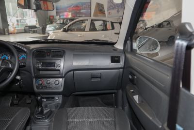 2019款 1.5L手动实用型I 国VI-内饰-图片-有驾