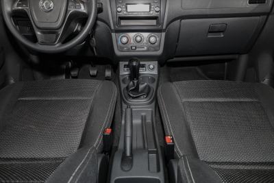 2019款 1.5L手动实用型I 国VI-内饰-图片-有驾
