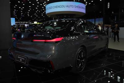 2023款 M760Le xDrive-外观-图片-有驾