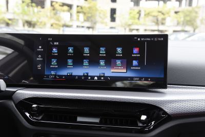 2026款 330Li M运动曜夜套装-内饰-图片-有驾