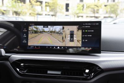 2026款 330Li M运动曜夜套装-内饰-图片-有驾