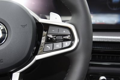 2026款 330Li M运动曜夜套装-内饰-图片-有驾