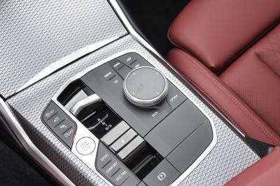 2026款 330Li M运动曜夜套装-内饰-图片-有驾