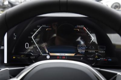 2026款 330Li M运动曜夜套装-内饰-图片-有驾