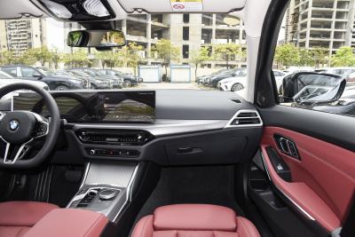 2026款 330Li M运动曜夜套装-内饰-图片-有驾