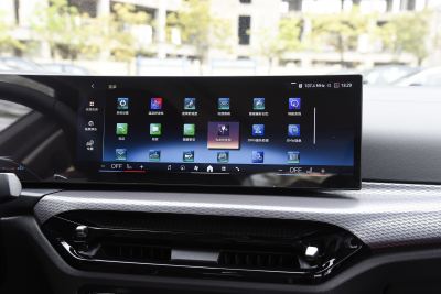 2026款 330Li M运动曜夜套装-内饰-图片-有驾