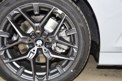 2026款 330Li M运动曜夜套装-外观-图片-有驾