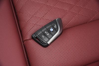 2026款 330Li M运动曜夜套装-内饰-图片-有驾