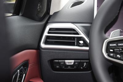 2026款 330Li M运动曜夜套装-内饰-图片-有驾