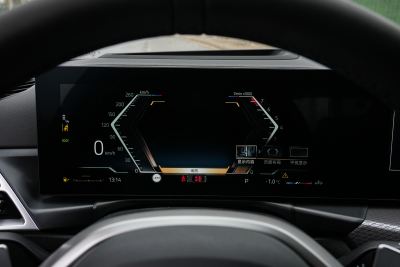 2026款 330Li M运动曜夜套装-内饰-图片-有驾