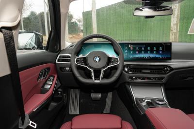 2026款 330Li M运动曜夜套装-内饰-图片-有驾