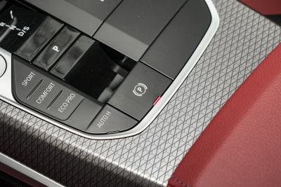 2026款 330Li M运动曜夜套装-内饰-图片-有驾