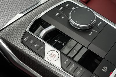 2026款 330Li M运动曜夜套装-内饰-图片-有驾