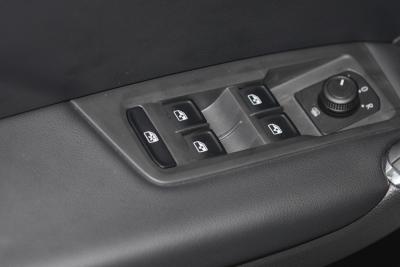 2021款 改款 途安L 280TSI DSG舒适版 7座-内饰-图片-有驾